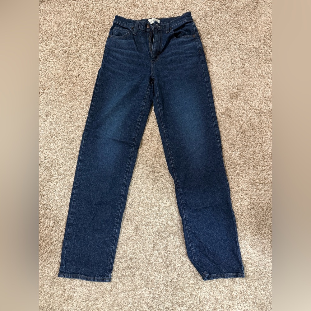 Universal Thread High Rise 90s Straight Jeans Size 2R